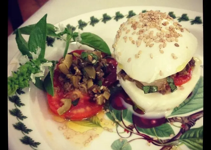 Agriturismo La Morla * Pollenzo